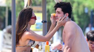 Bodrum Yalıkavak’ta Romantık Bir Karış: Eylül Tumbar ve Enes Koçak Tatilde Öne Çıktı